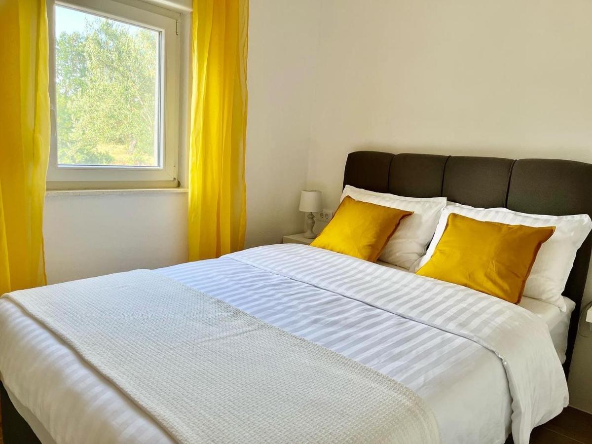 Apartments Fortuna Biograd Na Moru Esterno foto